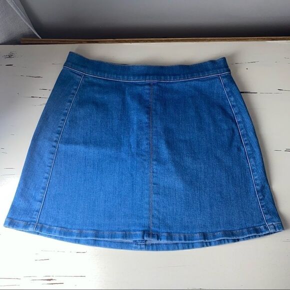Express Dresses & Skirts - Express Jean mini  skirt size 4